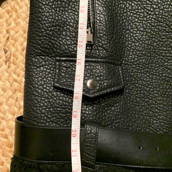 [SOLD] Winter moto jacket! Barely worn - Picture 3 of 5